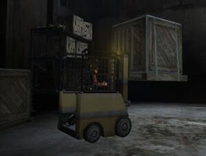 Tomb raider legend forklift.jpg
